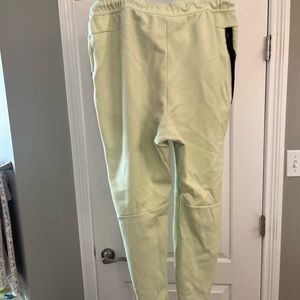 Nike sweatpants size 3XL Nice!